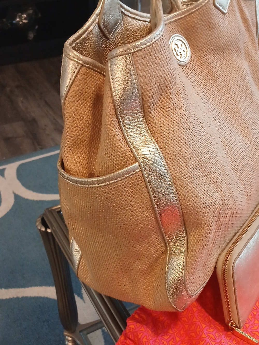 Tory Burch Metallic Beige Tote with Gold Hardware and Matching Wallet - Picture 5 of 17